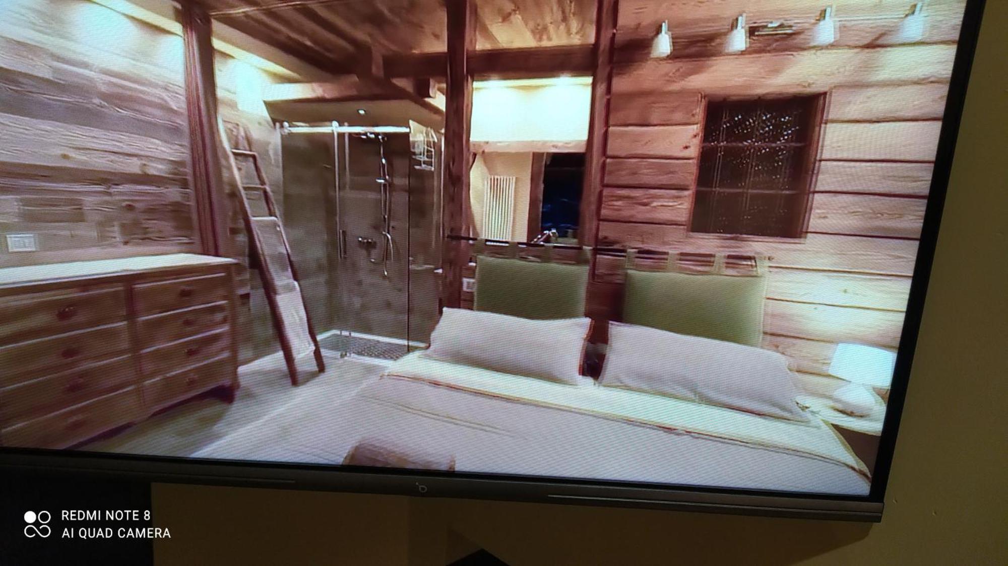 Chalet Con Jacuzzi Vista Montagne Аоста Екстер'єр фото